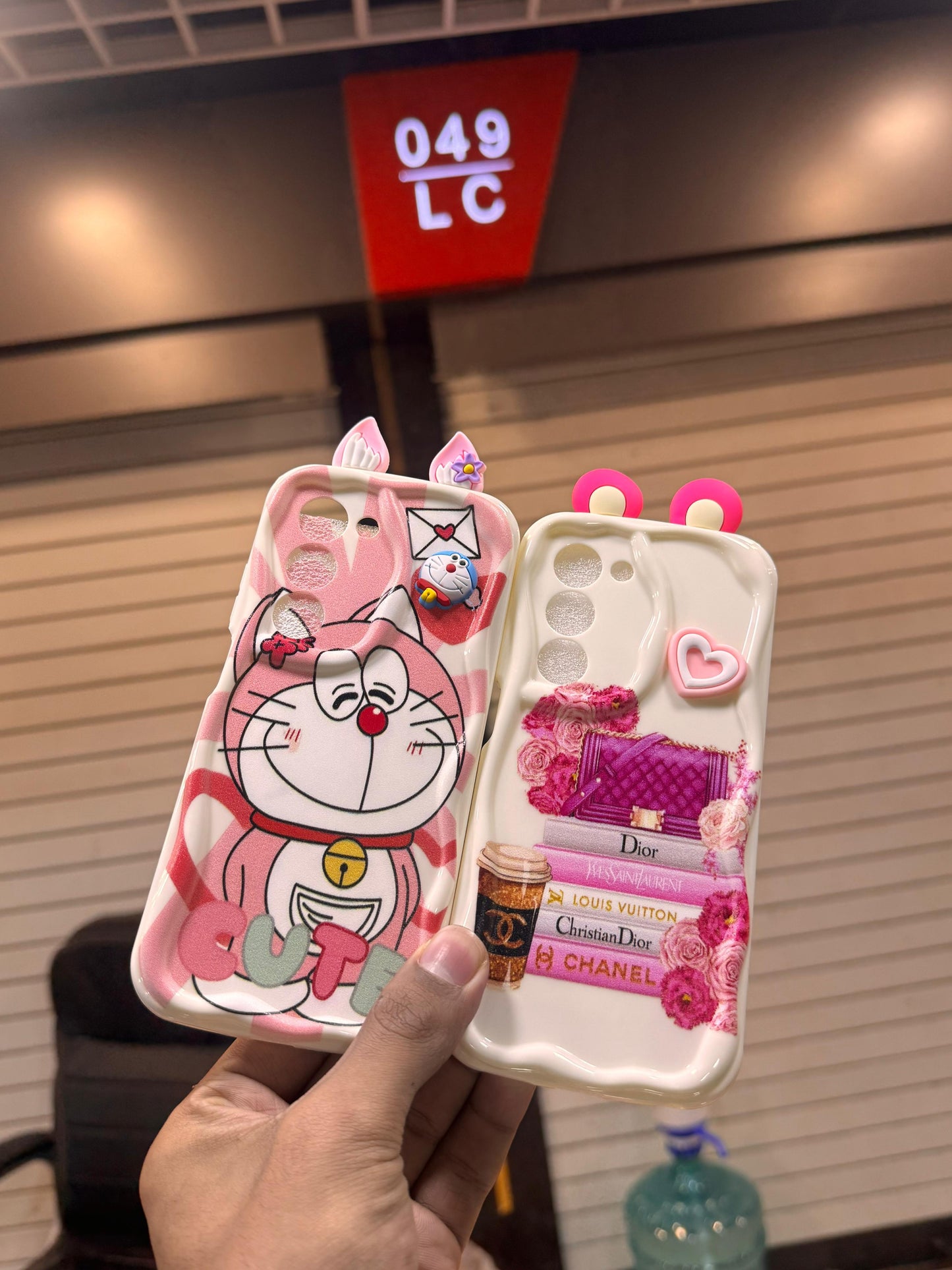 NEW CHARACTER EAR CASE